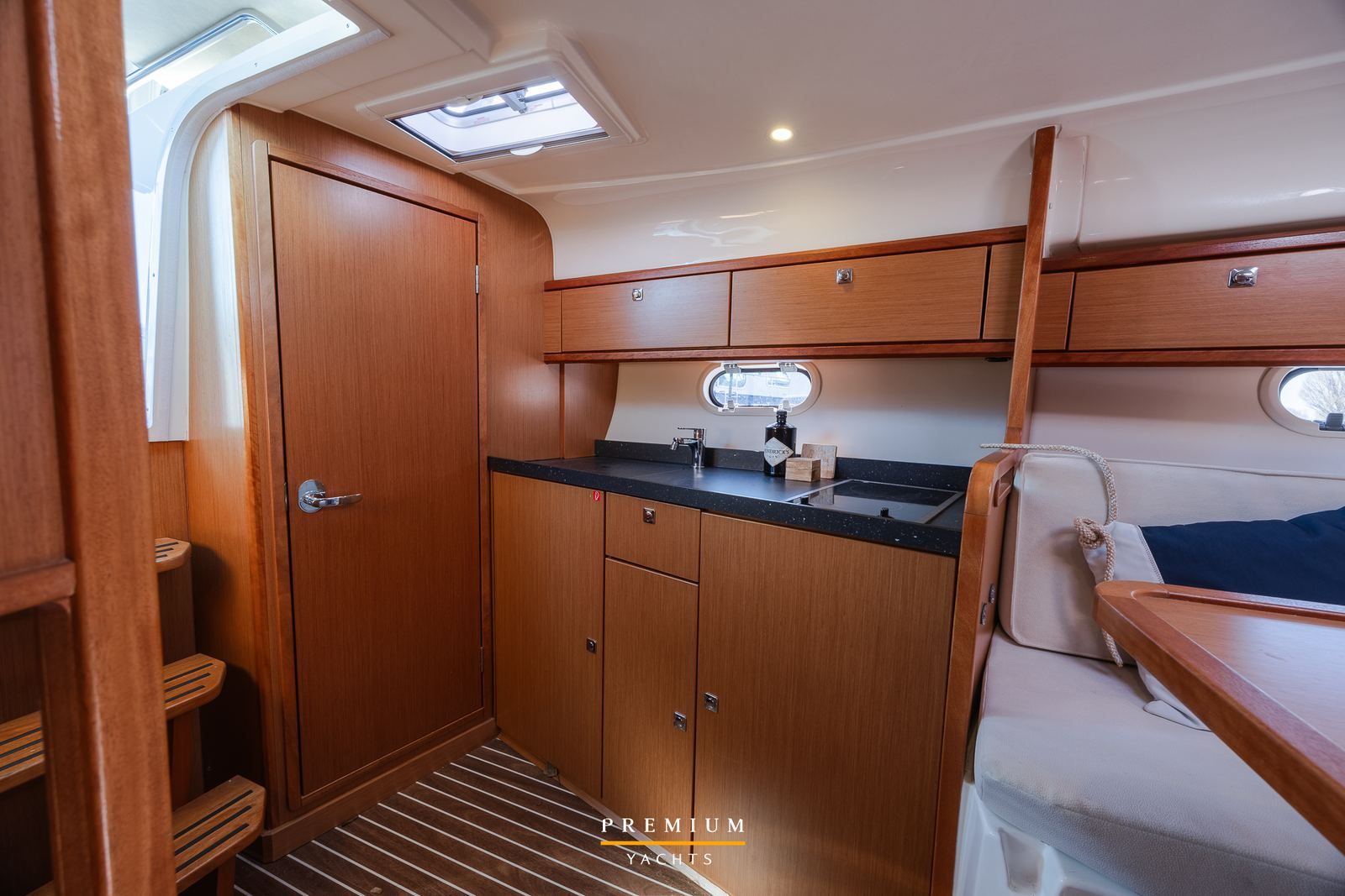 Bavaria 29 sport — foto 20