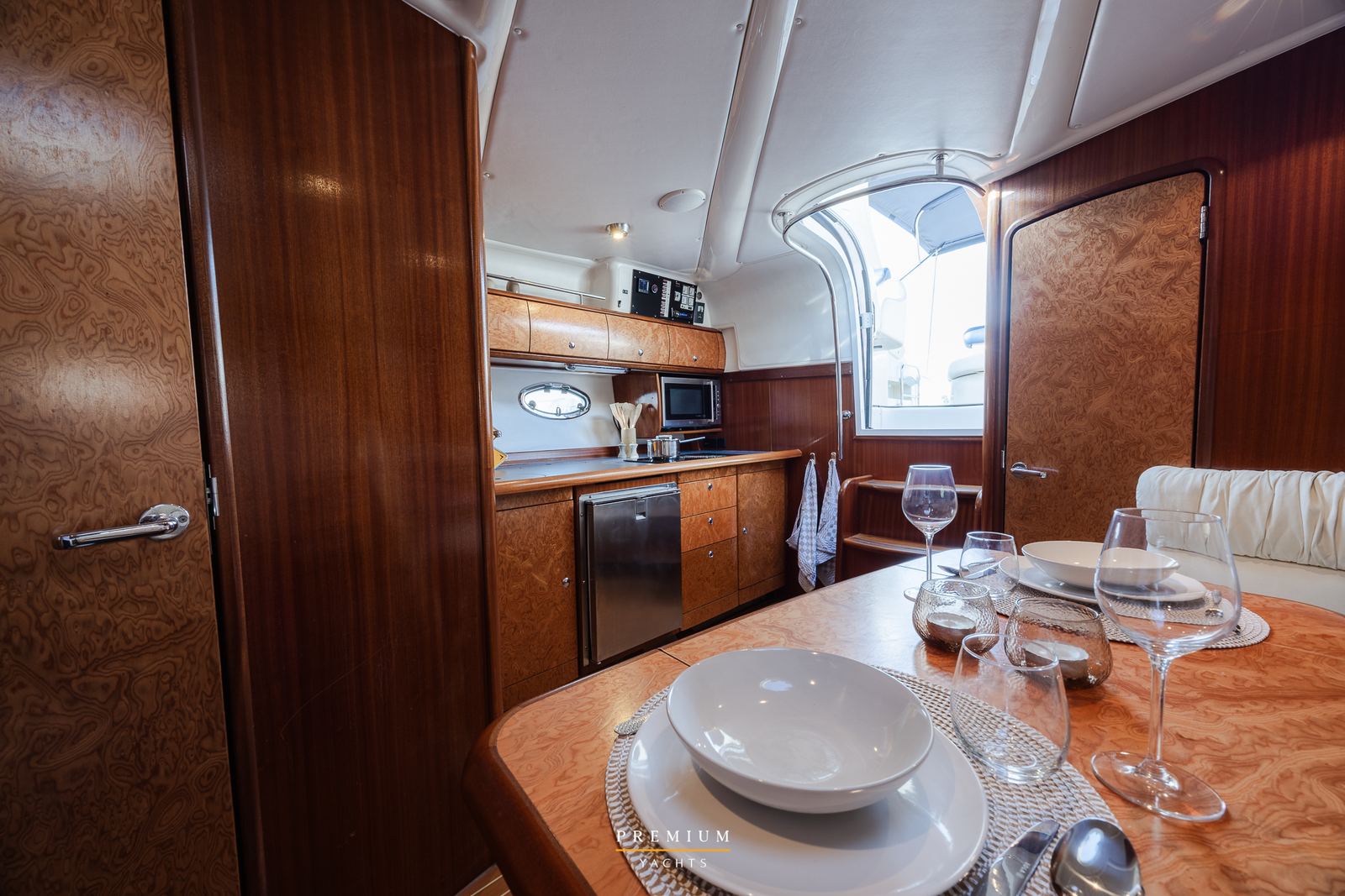 Bavaria 38 sport — foto 38