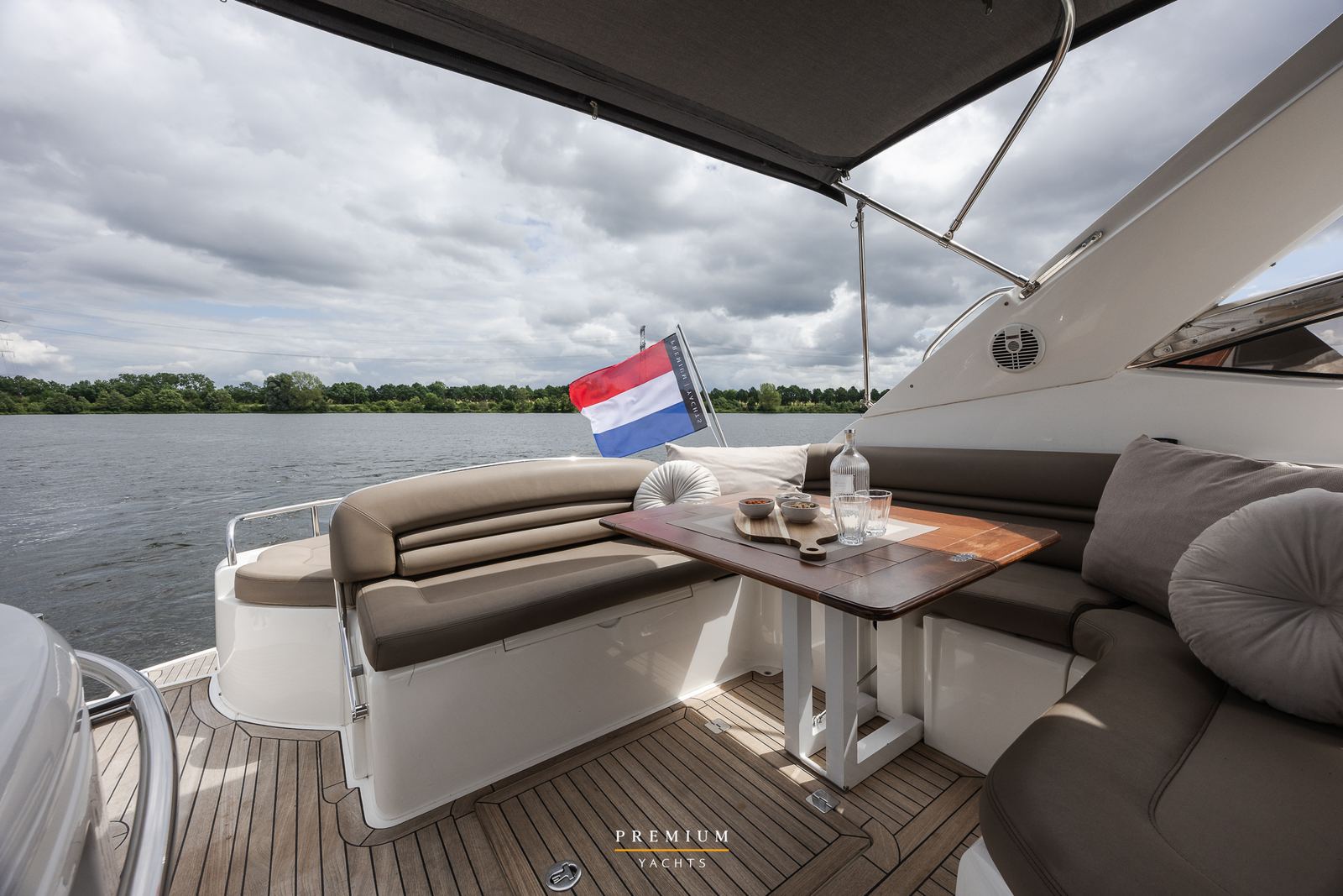 Sunseeker Portofino 46 — foto 18