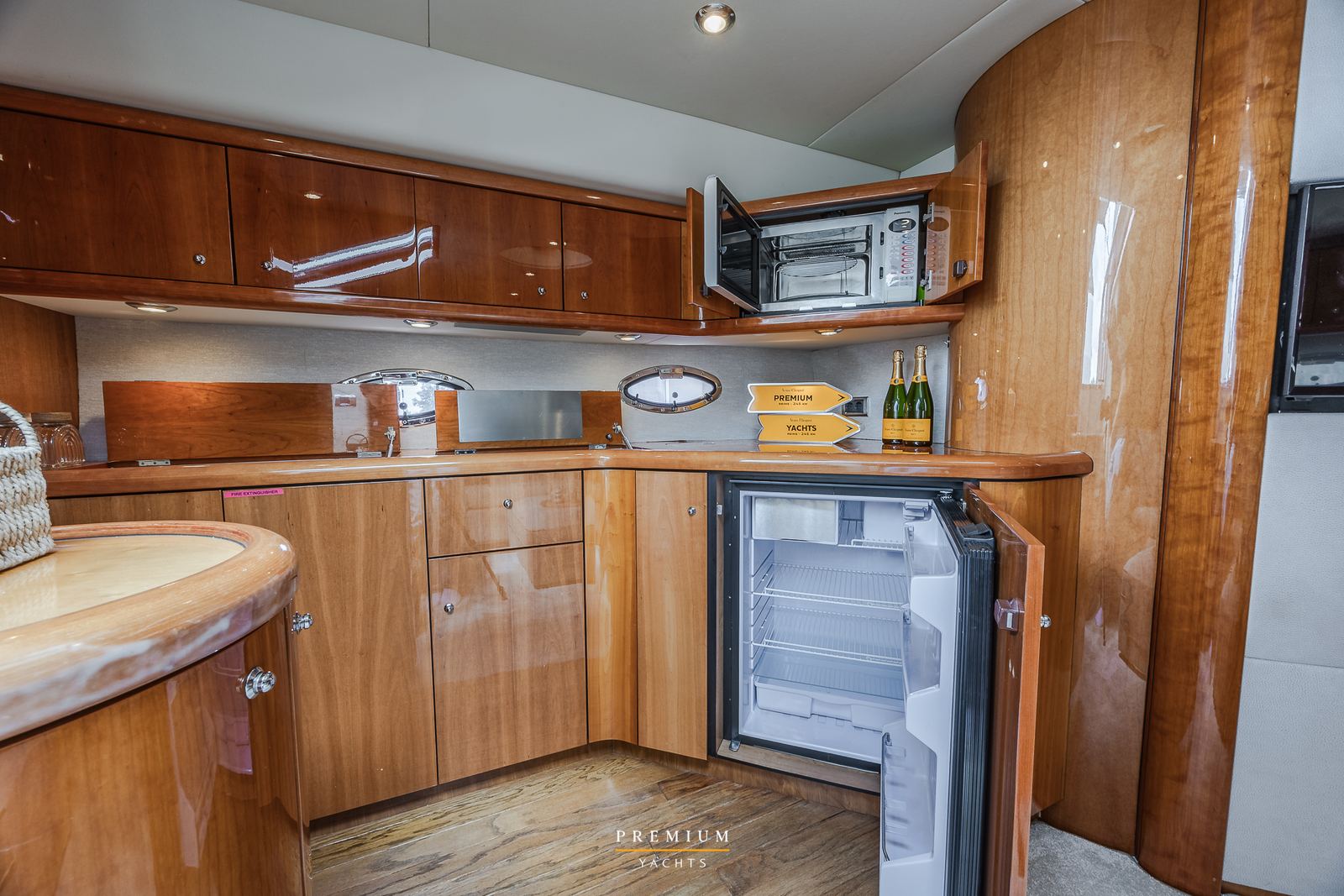 Sunseeker Portofino 46 — foto 37